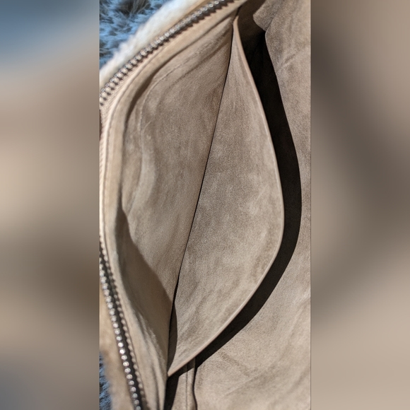 Brunello Cucinelli Genuine Fur Clutch. - Picture 12 of 14